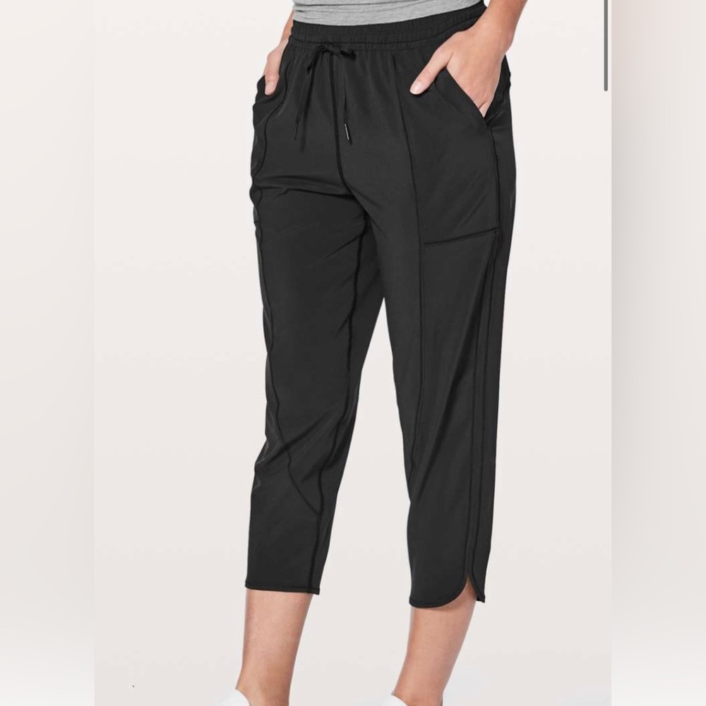 Lululemon Final Play Crop 23"